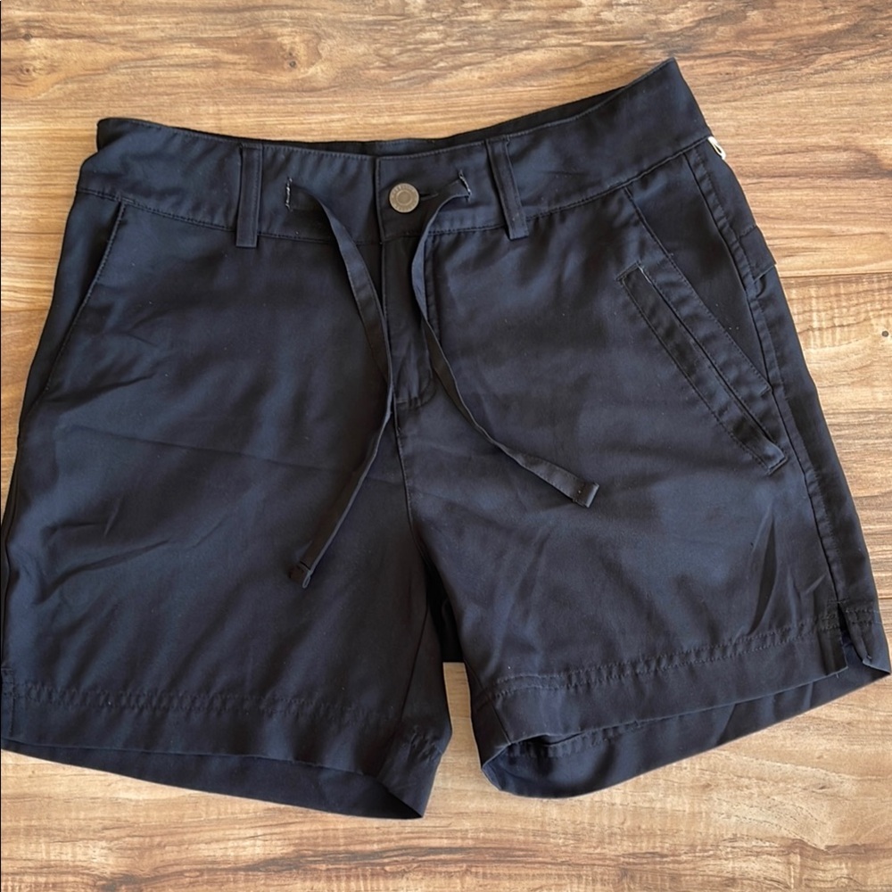 Pre-owned Magellan Outdoors Women's Falcon Lake Shorty Shorts 5 In in Black XS